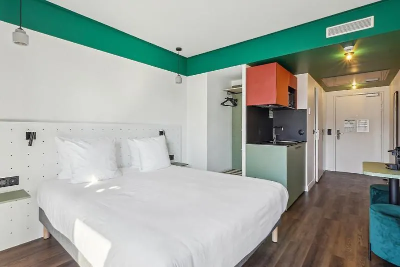 All Suites Appart Hotel Et Hotel - Paris 13 - Porte D'Italie-1
